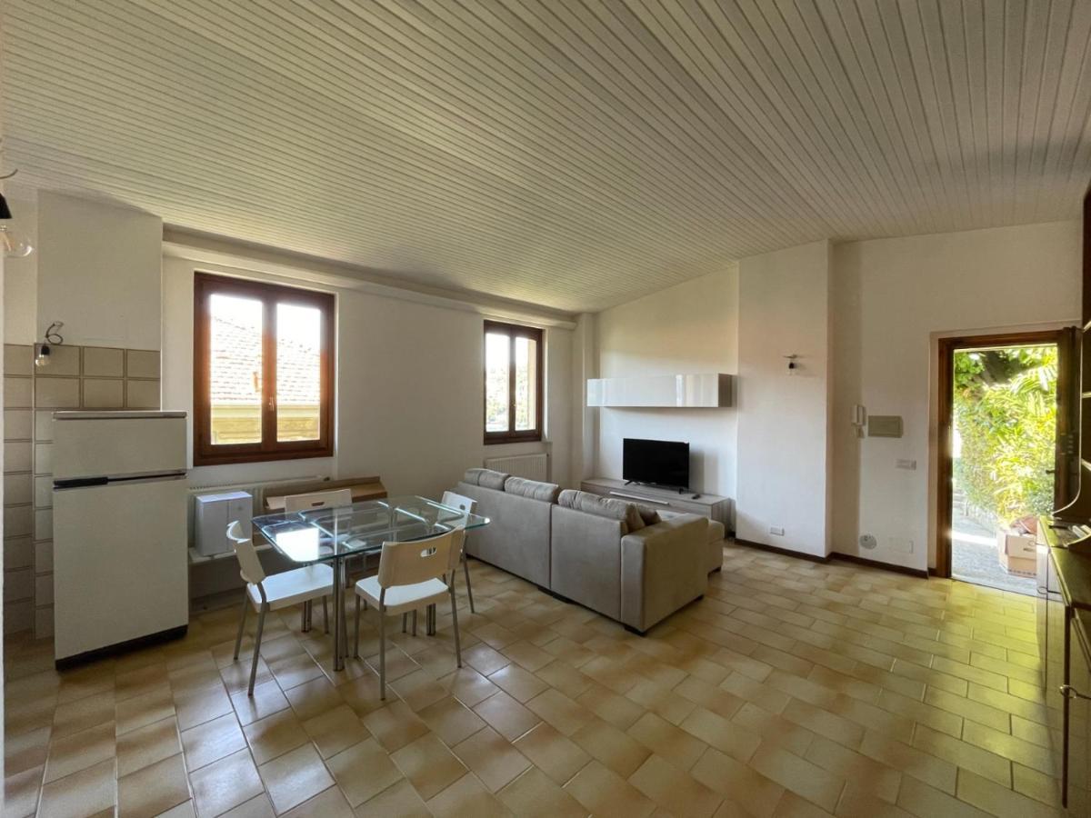 La Cascina Vista Lago Lejlighed Como Eksteriør billede