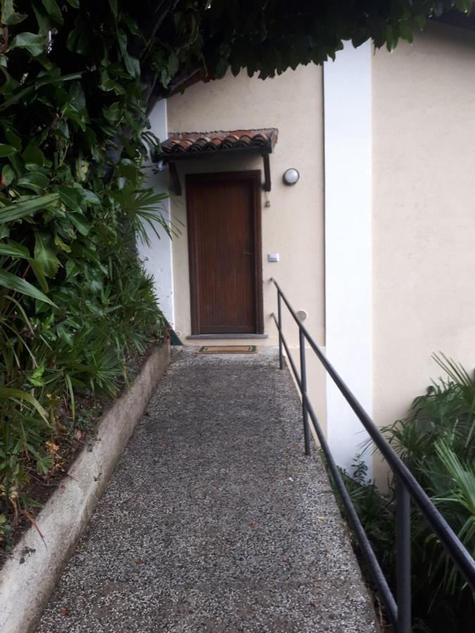 La Cascina Vista Lago Lejlighed Como Eksteriør billede